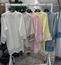 Load image into Gallery viewer, Sparkle glitz oversized jumpers
