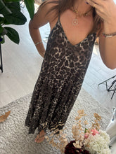 Load image into Gallery viewer, Lurex leopard strappy pleated maxi dress

