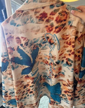 Load image into Gallery viewer, Blue printed suede open funky jacket
