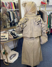 Load image into Gallery viewer, Tan premium trench coat
