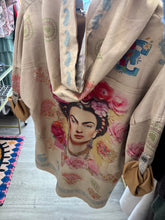 Load image into Gallery viewer, Freda suede hooded jacket
