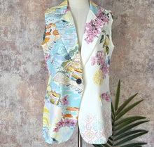Load image into Gallery viewer, Capri waistcoat
