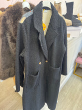 Load image into Gallery viewer, Black borg teddy funky coat
