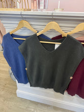 Load image into Gallery viewer, 8 colours knit button v neck jumper
