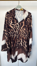 Load image into Gallery viewer, Leopard tyedie oversized blouse
