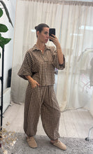 Load image into Gallery viewer, Gingham cuffed co ord 2 colours
