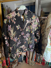 Load image into Gallery viewer, Black luxe bomber jacket vintage
