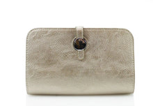 Load image into Gallery viewer, Kelly purse
