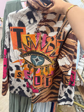 Load image into Gallery viewer, Funky eye suede blazer
